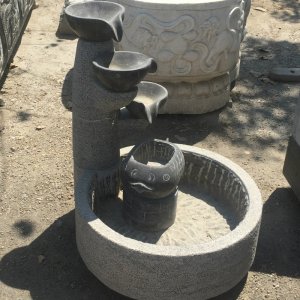 Small Granite Water Feature NSFT036
