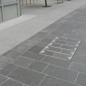 G684 Black Pearl Cobblestone