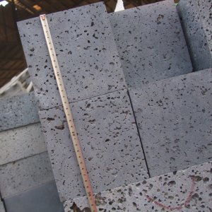 Lava Middle Holes NAH002