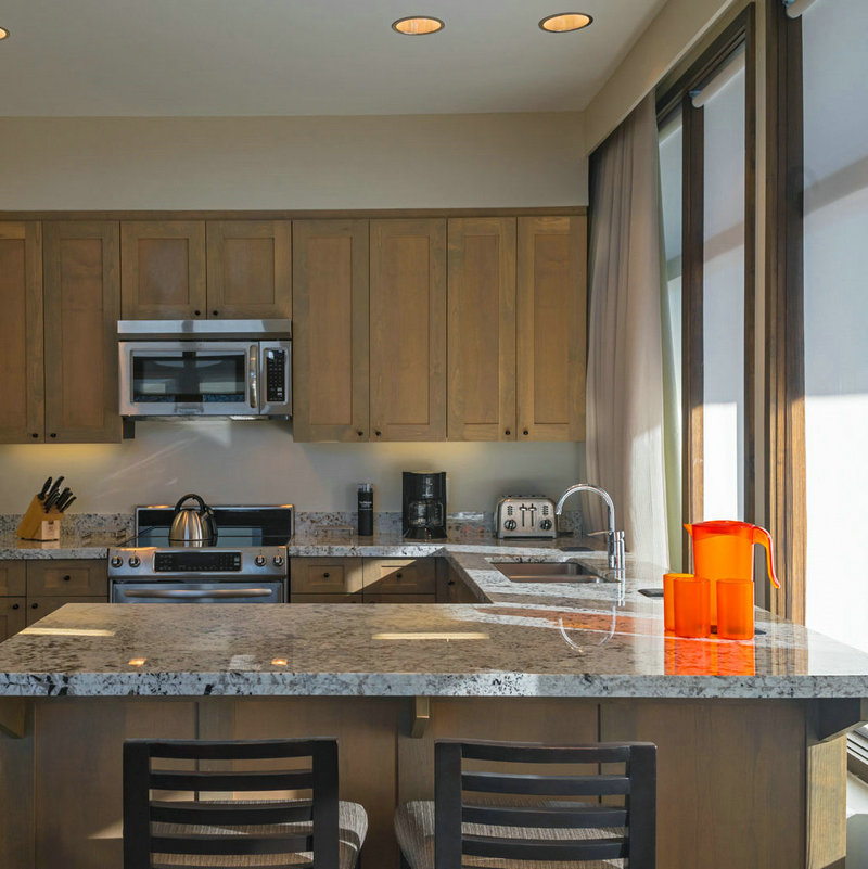 Praa Sands Quartz Multi Family Kitchen Countertops Designs