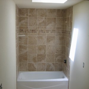 Travertine Tub Surround TSP019